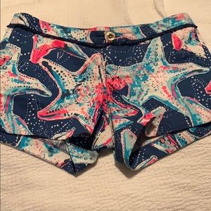 Size 4 lily Pulitzer adie short